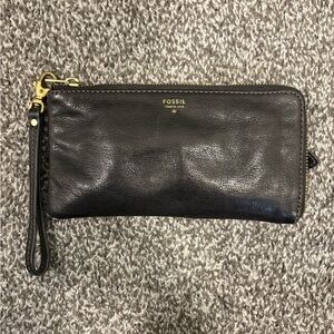 Fossil Black Leather Wristlet